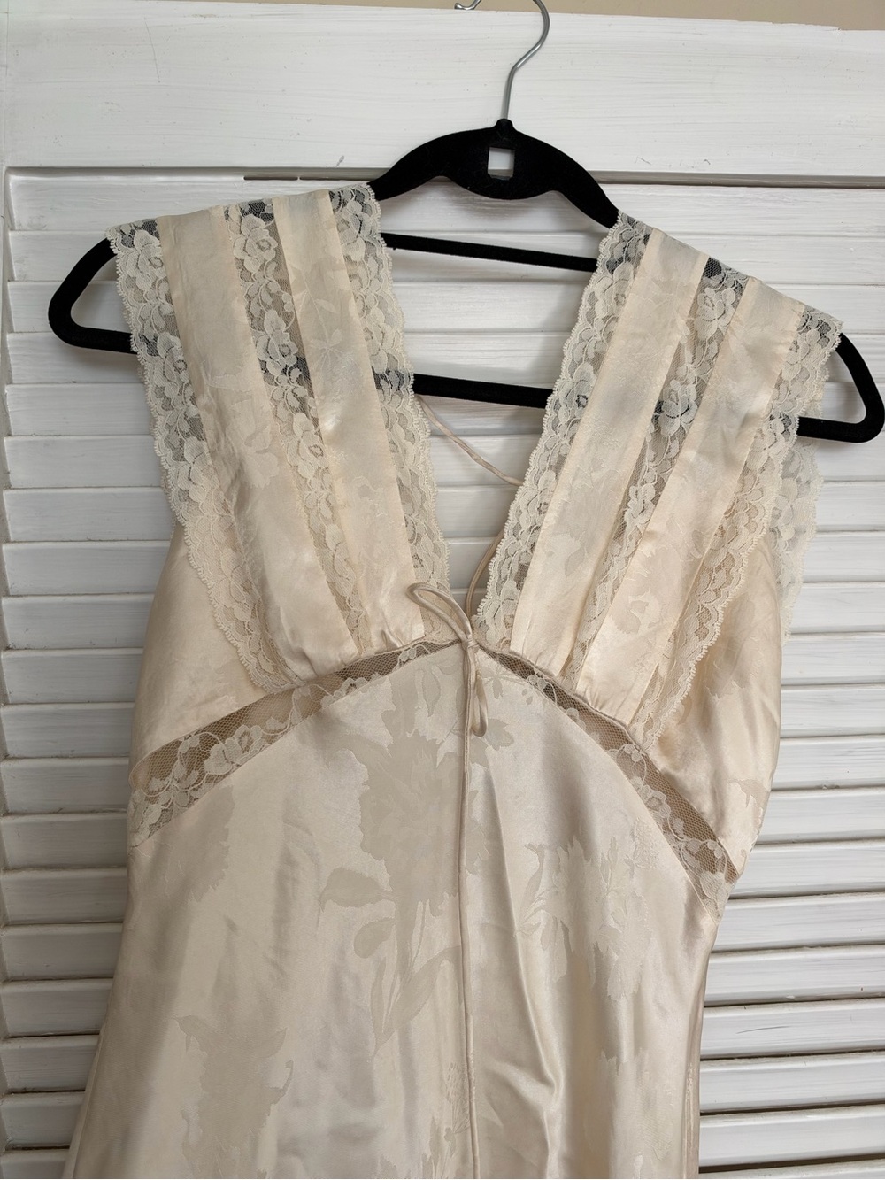 For Love & Lemons Cream Lace-Trim Maxi Dress - Picture 2 of 7